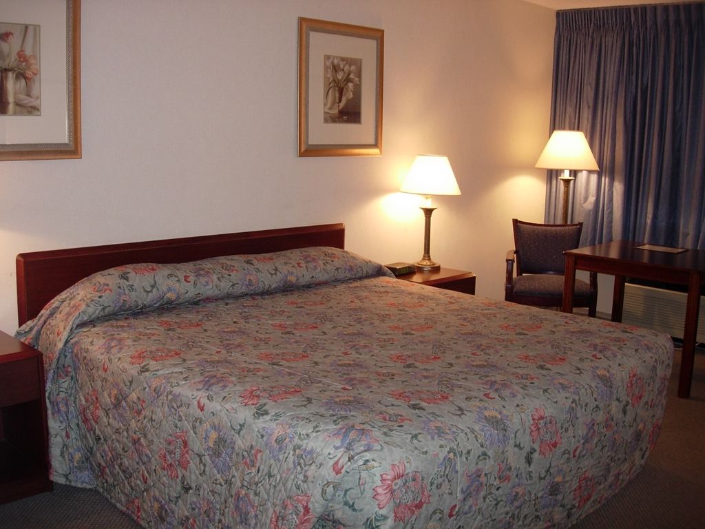 Travelodge By Wyndham Gaylord Pokój zdjęcie